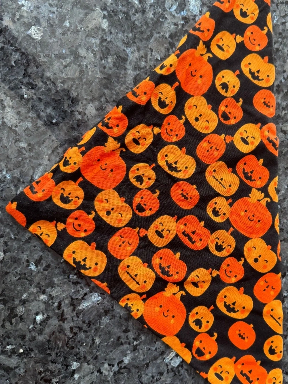 Halloween Pumpkins~ Small New unused  Over-the-Collar Dog/Cat Bandana/Kerchief